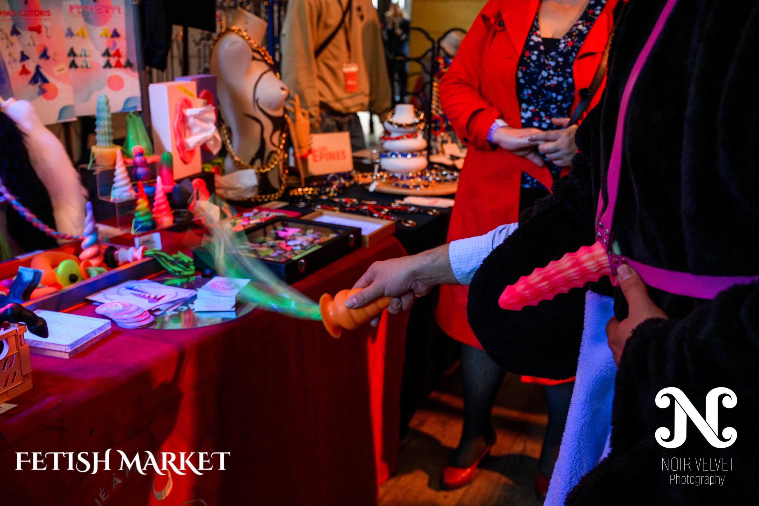 Fetish-Market-Noir-Velvet-Photography-58-scaled.jpg