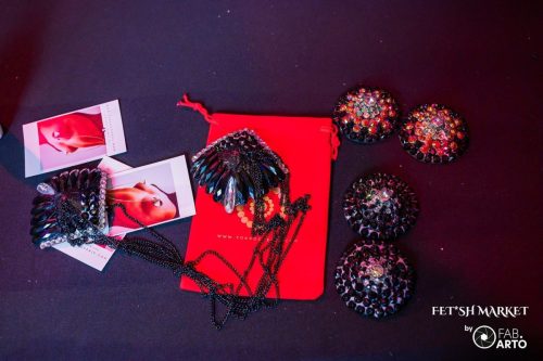 FetishMarket20251023_0053_WEB