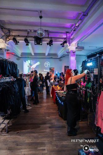 FetishMarket20251023_0055_WEB
